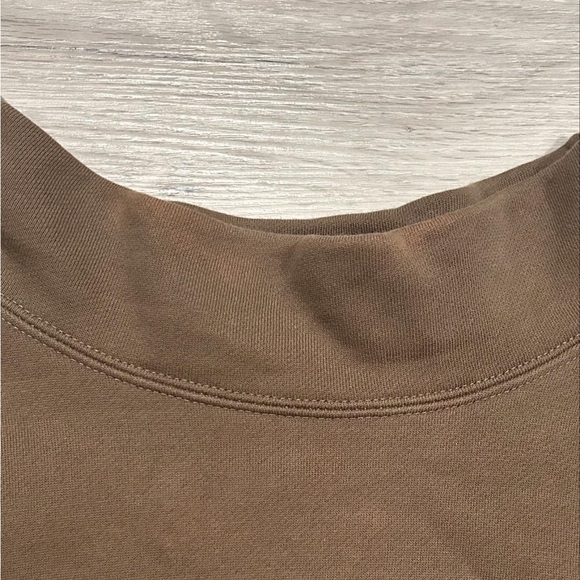 Fear Of God Essentials Mock Neck Pullover - Picture 4 of 4